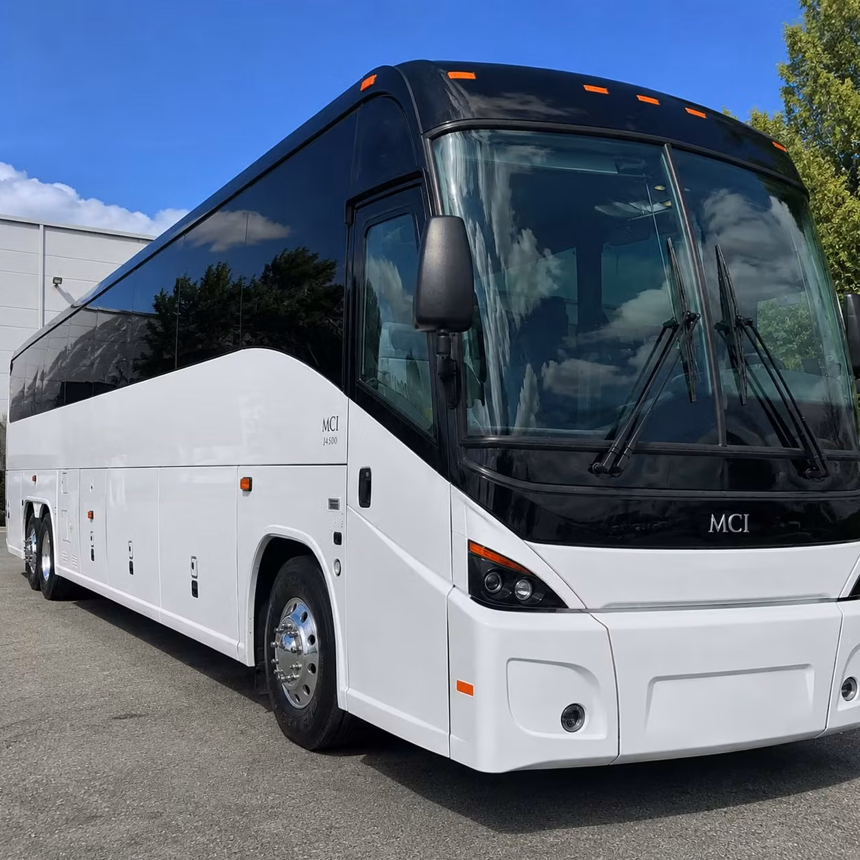 hobby airport shuttle bus rentals for groups of every size