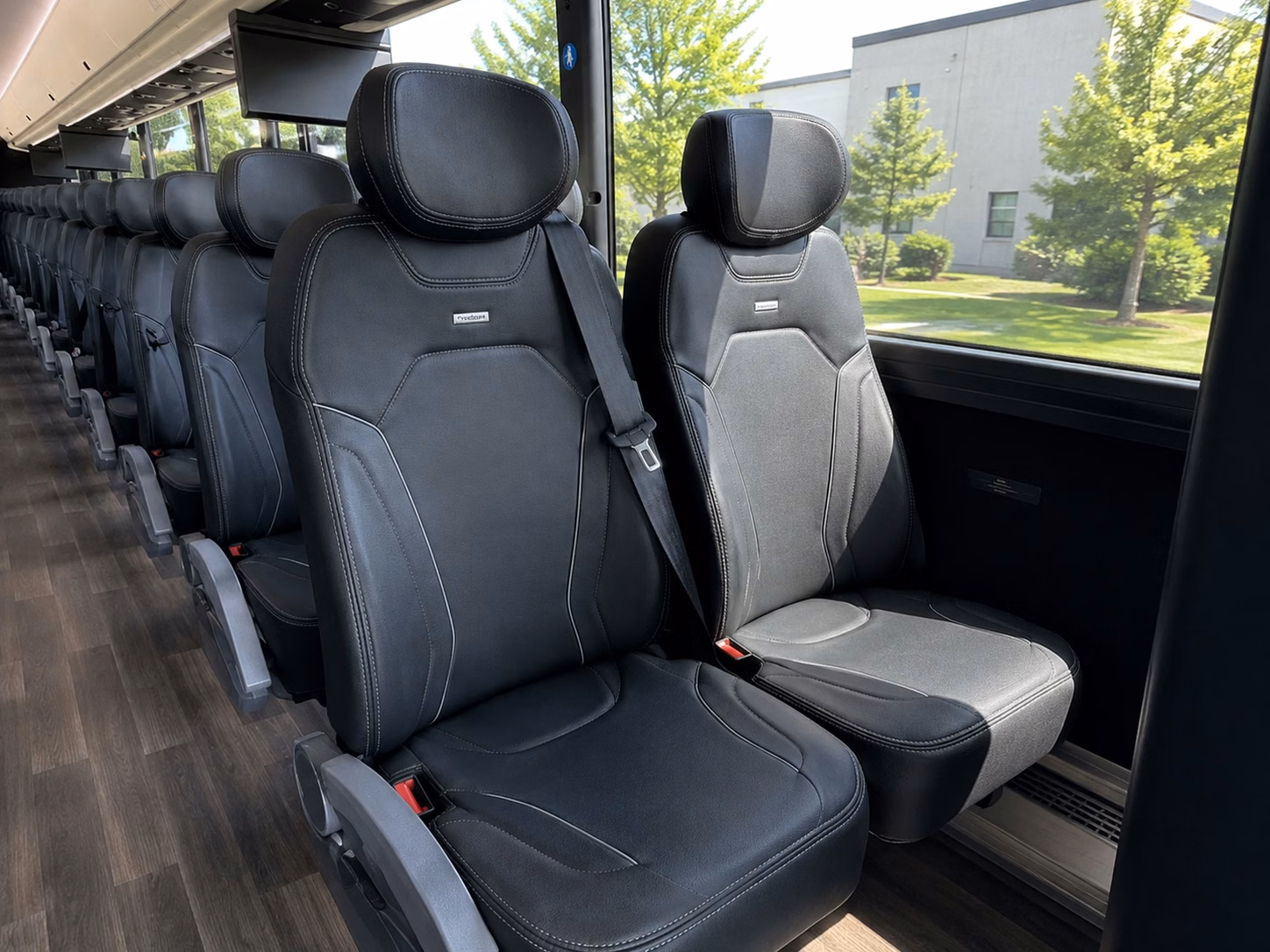 houstoncoachbusservice com connects you with wedding shuttle options for every houston venue type from bayou bend to brazos bend